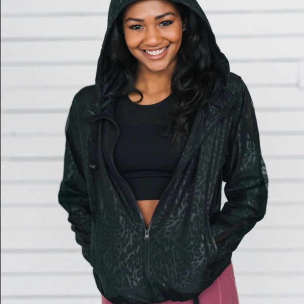 NWT Zyia Black Bomber Jacket. Size L.